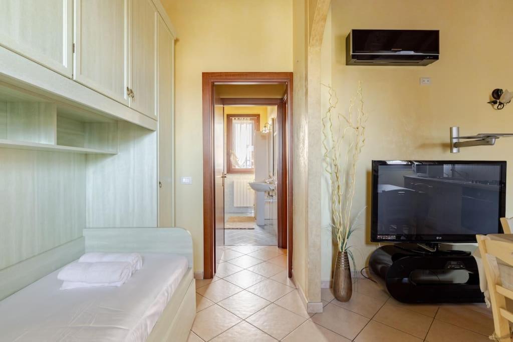 Elegance Apartment Ancient Rovere Sirmione Exteriér fotografie